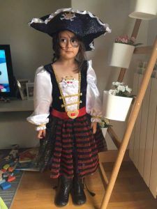 disfraz pirata de niña
